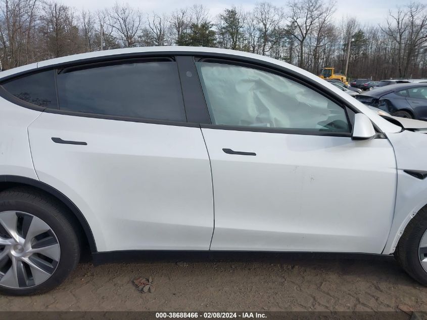 2023 Tesla Model Y Awd/Long Range Dual Motor All-Wheel Drive VIN: 7SAYGDEE8PF842450 Lot: 38688466