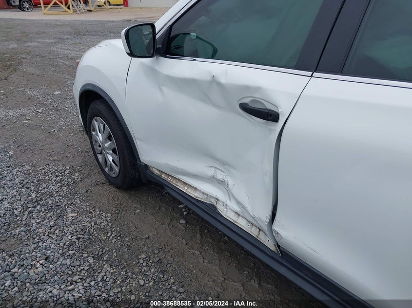 VIN KNMAT2MT7HP615000 2017 NISSAN ROGUE S