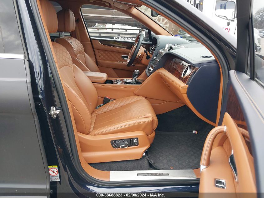 2017 Bentley Bentayga - SJAAC2ZV2HC014547