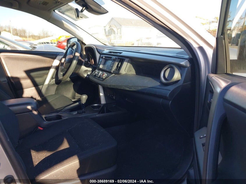 2017 TOYOTA RAV4 LE - 2T3ZFREVXHW364349