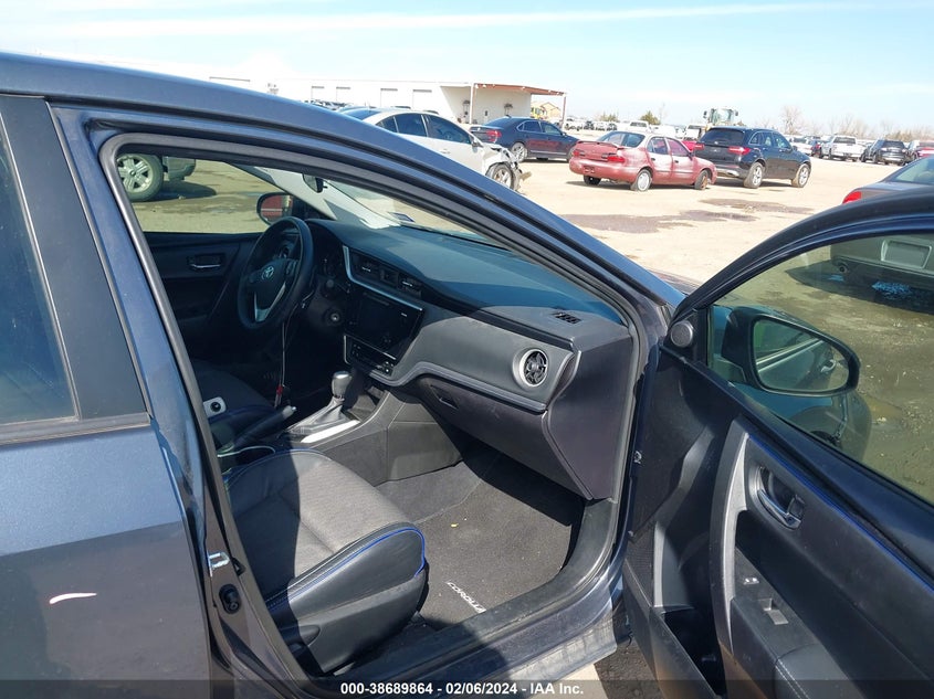 2017 TOYOTA COROLLA SE - 5YFBURHE5HP609605