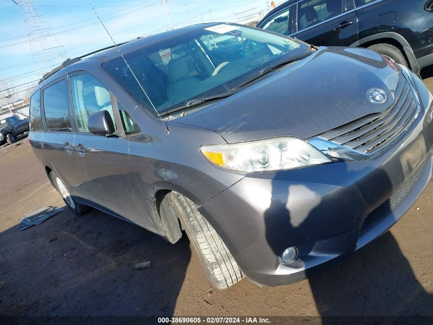 5TDYK3DC5CS189636 2012 TOYOTA SIENNA, photo no. 1