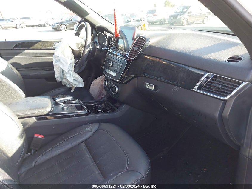 2016 MERCEDES-BENZ GLE 350 350 - 4JGDA5JB7GA776573
