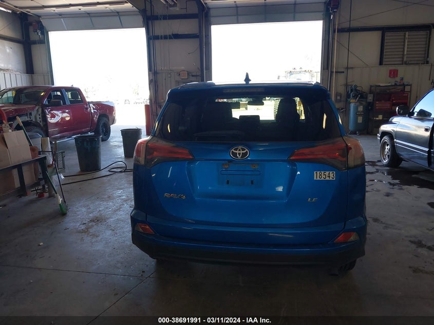 2018 TOYOTA RAV4 LE - JTMZFREV3JJ206326