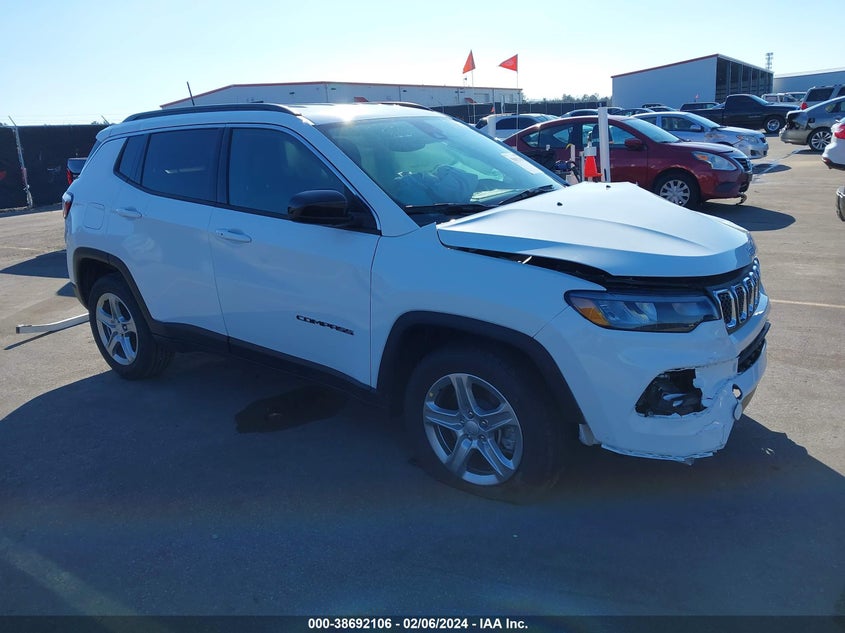 VIN 3C4NJDBN4RT599228 2024 JEEP COMPASS LATITUDE