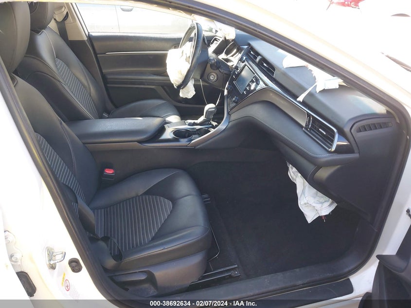 2019 TOYOTA CAMRY L/LE/XLE/SE/XSE - 4T1B11HK0KU698053