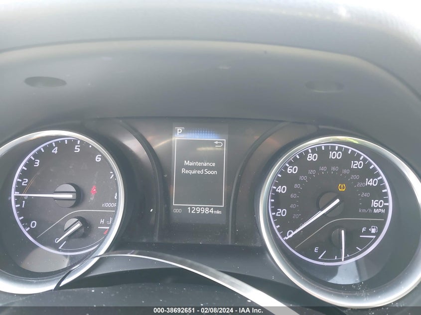 2018 TOYOTA CAMRY VIN: 4T1B11HK2JU571674