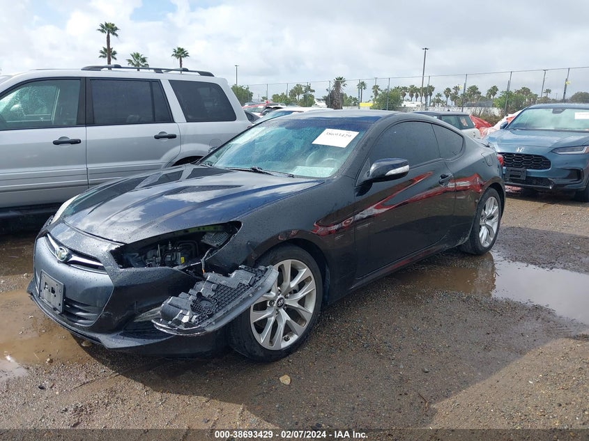 2016 HYUNDAI GENESIS 3.8 BASE - KMHHT6KJ9GU137245