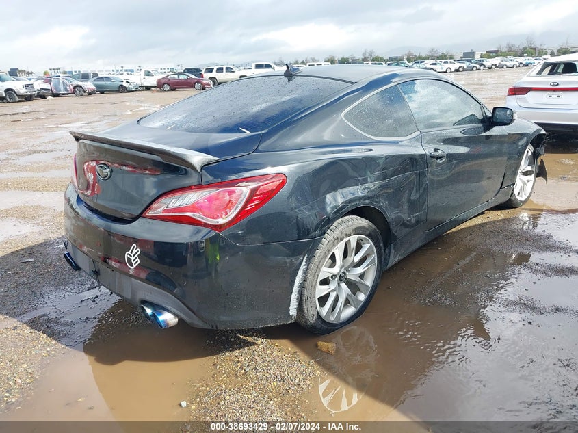 2016 HYUNDAI GENESIS 3.8 BASE - KMHHT6KJ9GU137245