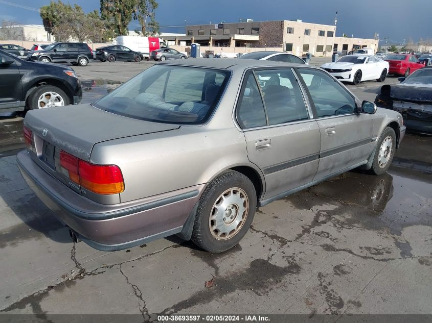 1992 Honda Accord Ex VIN: 1HGCB7674NA230230 Lot: 38693597