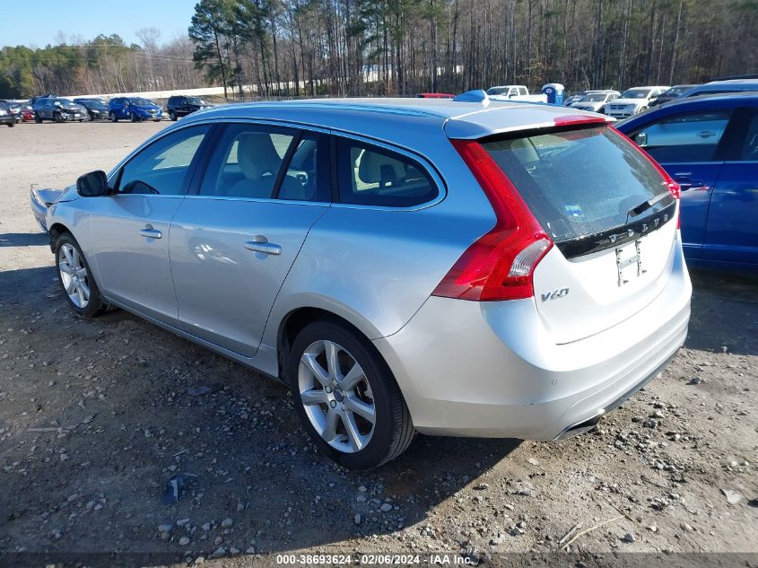 2017 Volvo V60 T5 Premier VIN: YV140MEK8H1355159 Lot: 38693624