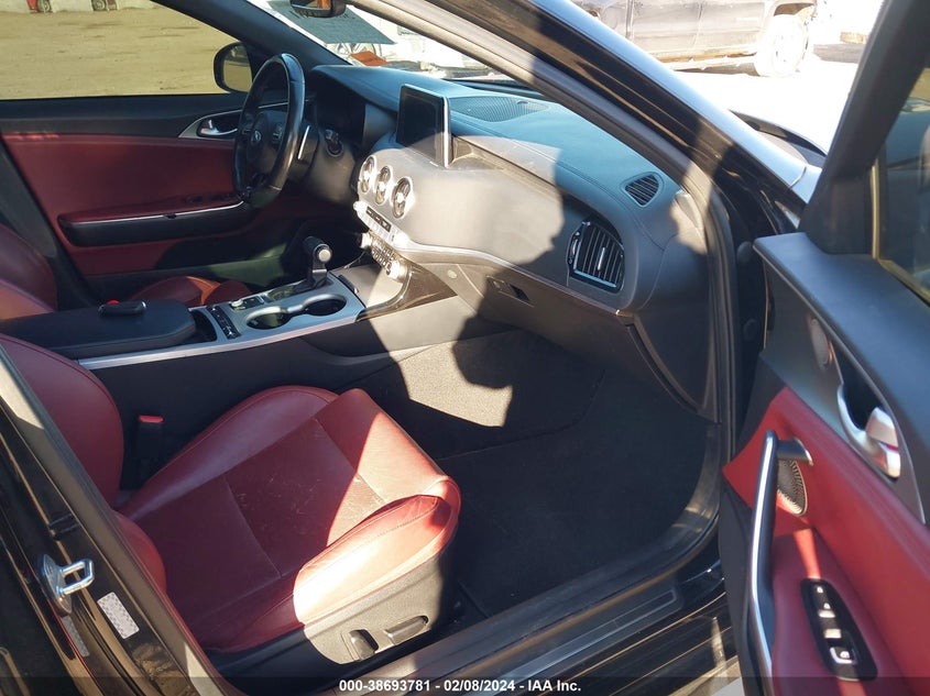 2018 Kia Stinger Gt1 VIN: KNAE45LC5J6010399 Lot: 38693781