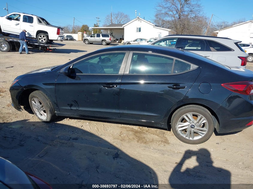 VIN KMHD84LF1KU844203 2019 HYUNDAI ELANTRA SEL