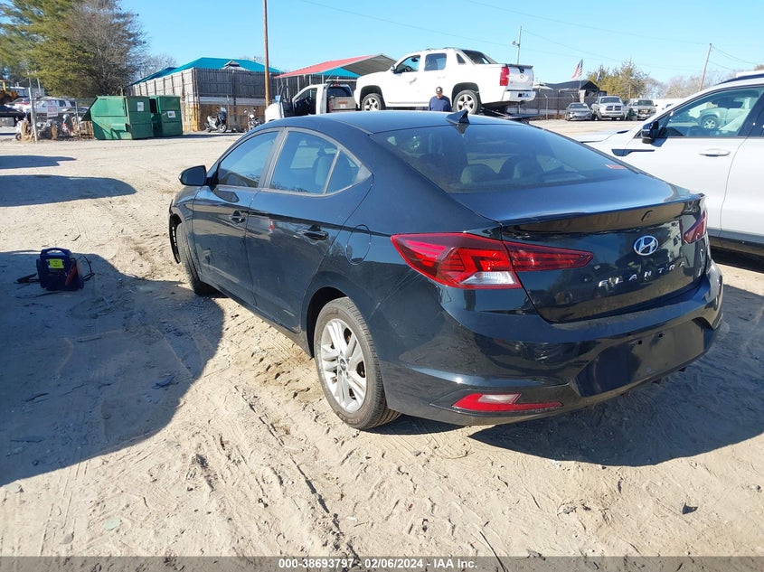 VIN KMHD84LF1KU844203 2019 HYUNDAI ELANTRA SEL