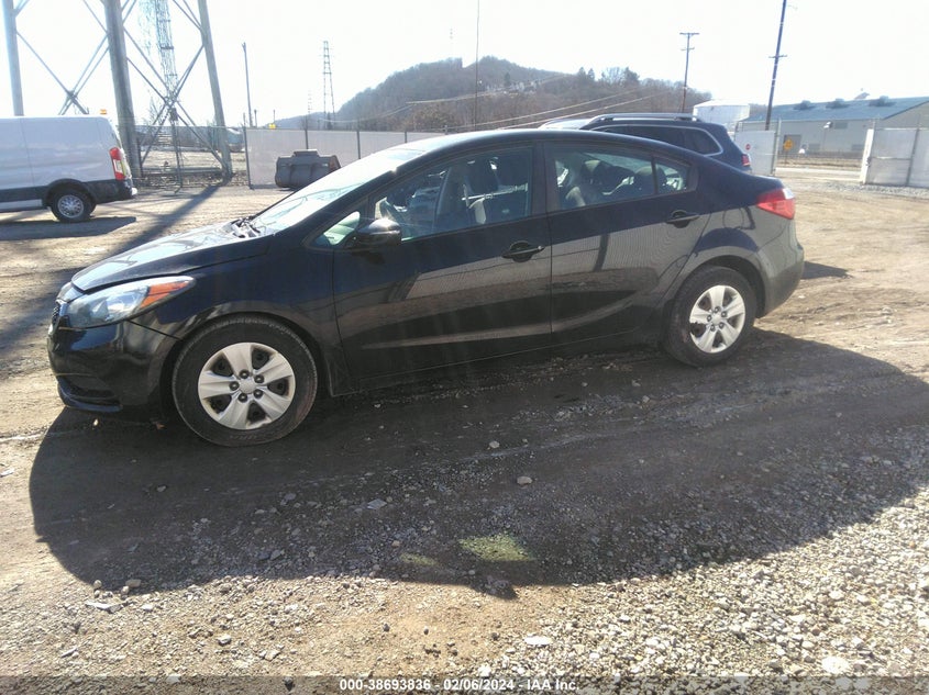 2016 KIA FORTE LX - KNAFX4A66G5500819