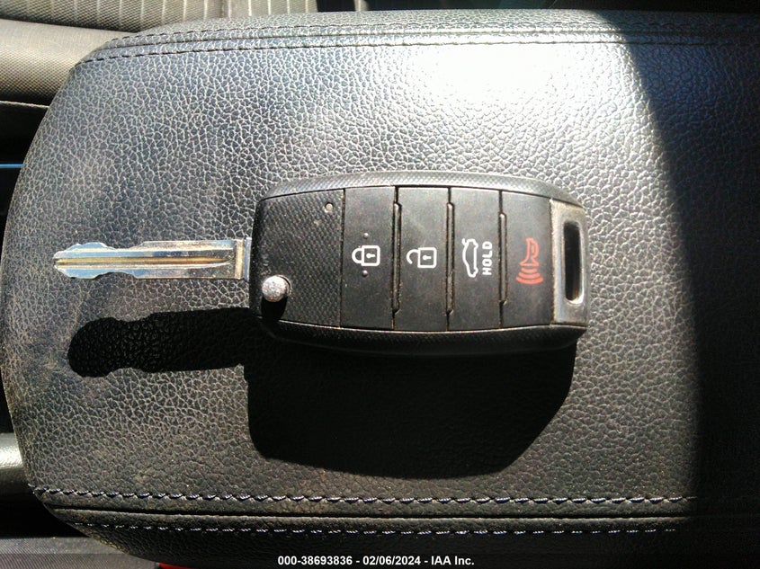 2016 KIA FORTE LX - KNAFX4A66G5500819