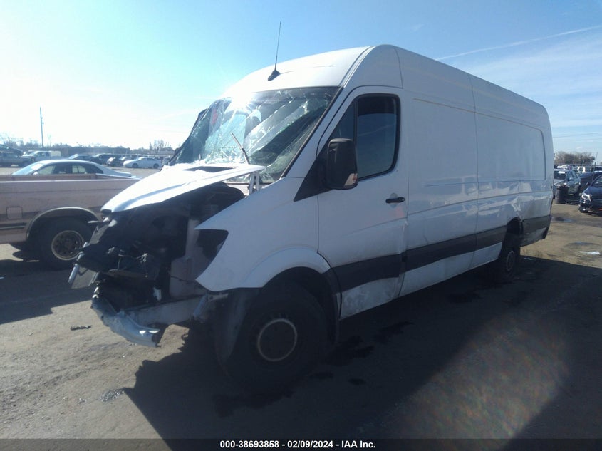 VIN WD3PE8CD3JP631406 2018 MERCEDES-BENZ SPRINTER 2500 HIGH ROOF V6