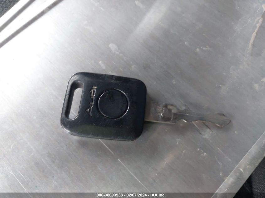 1995 Audi 90 VIN: WAUBK88C0SA001241 Lot: 38693938