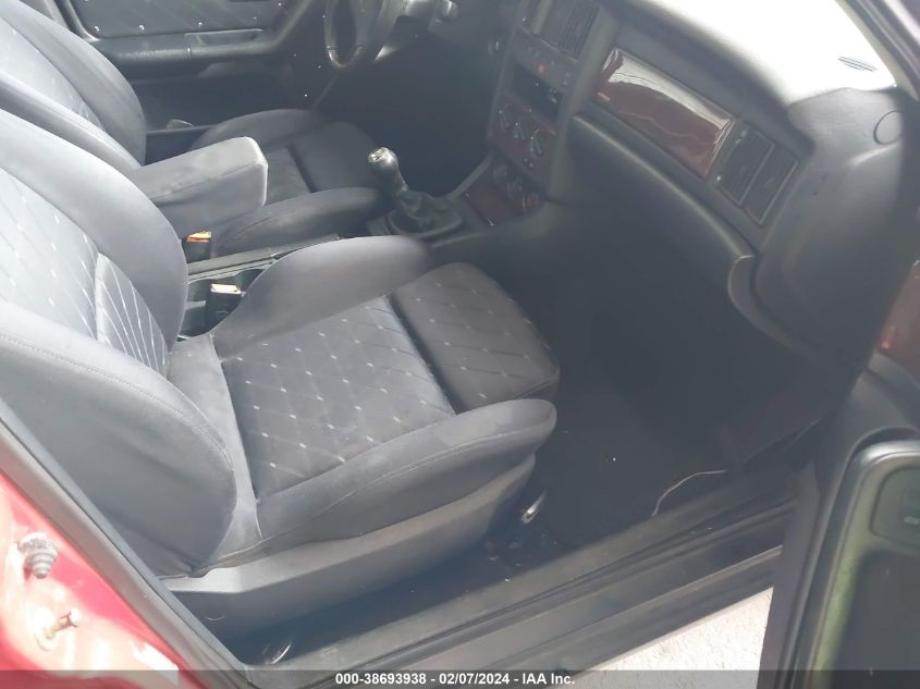 1995 Audi 90 VIN: WAUBK88C0SA001241 Lot: 38693938