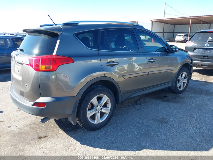 2013 TOYOTA RAV4 XLE - JTMWFREV6DD002948