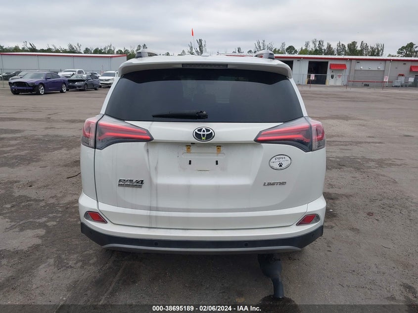 VIN 2T3YFREVXJW475176 2018 TOYOTA RAV4 LIMITED/PLATINUM