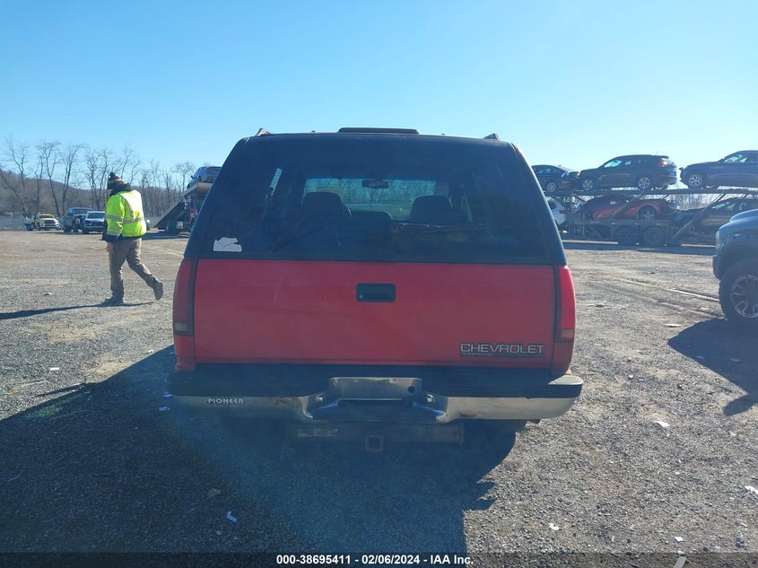 1996 Chevrolet Tahoe K1500 VIN: 1GNEK13R5TJ424151 Lot: 38695411