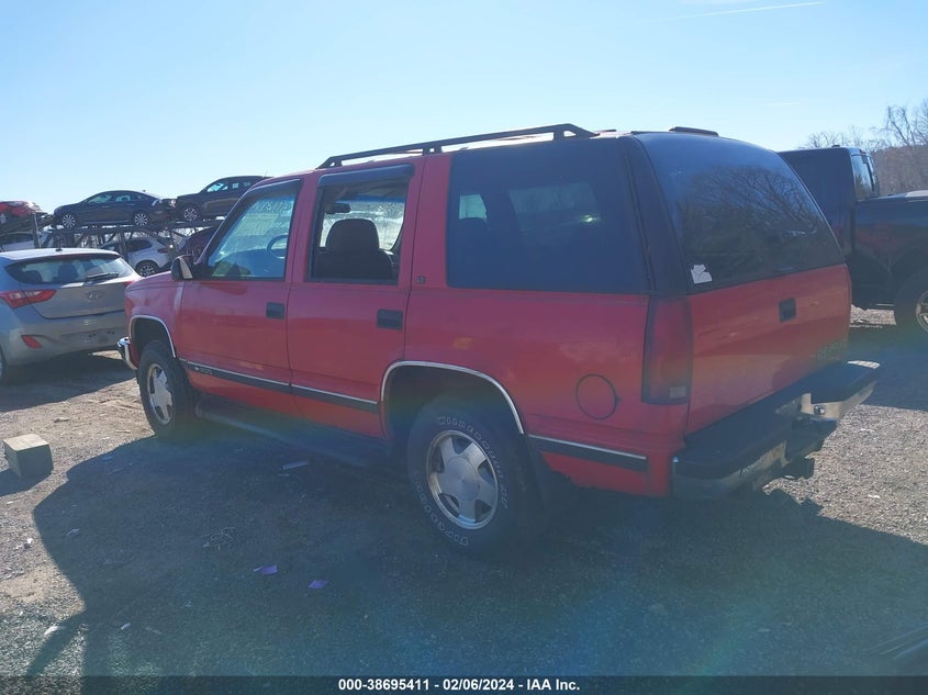 1996 Chevrolet Tahoe K1500 VIN: 1GNEK13R5TJ424151 Lot: 38695411