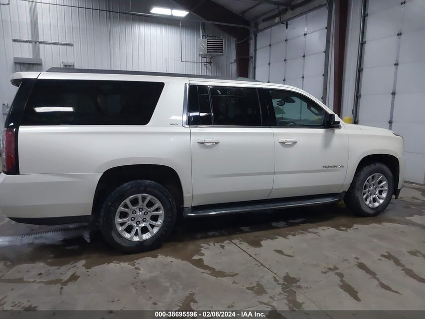 2015 GMC YUKON XL 1500 SLT - 1GKS2HKC1FR119287