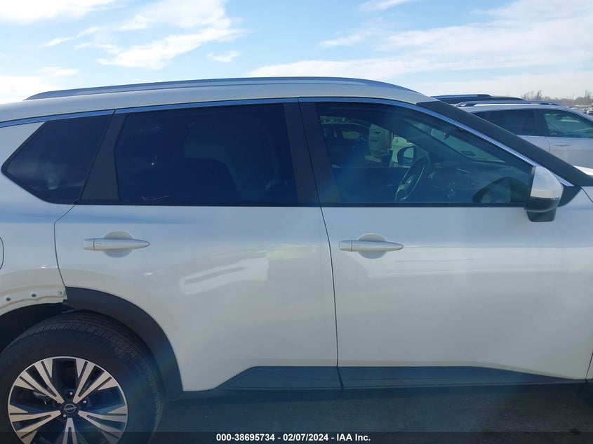 VIN 5N1BT3BAXPC675673 2023 NISSAN ROGUE SV