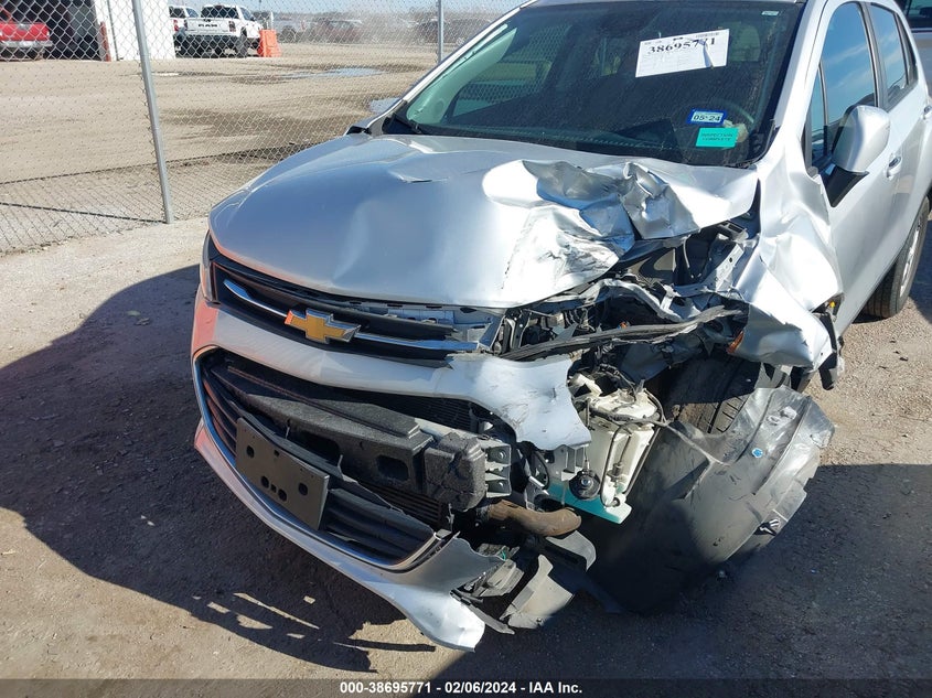VIN KL7CJKSB3LB037456 2020 CHEVROLET TRAX LS