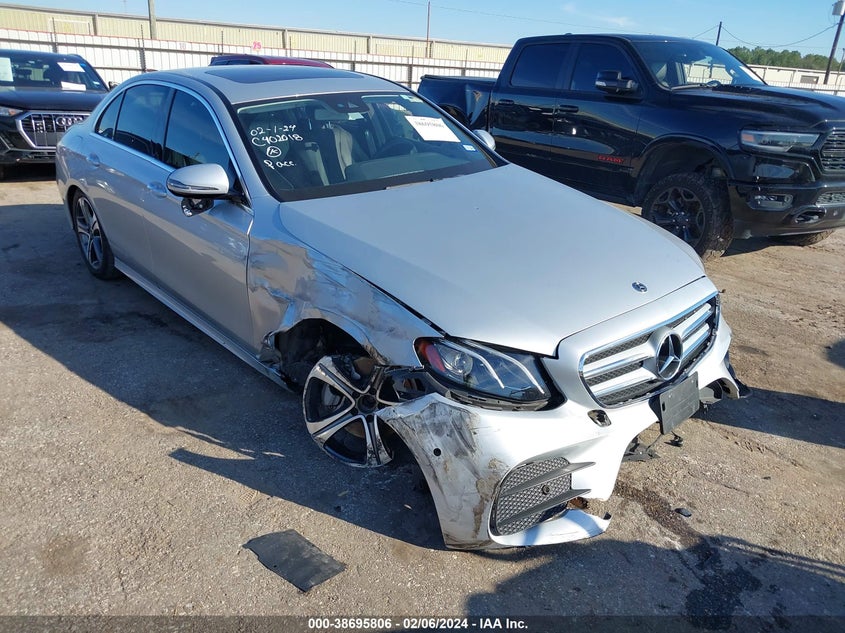 VIN WDDZF4JB2JA466785 2018 MERCEDES-BENZ E 300