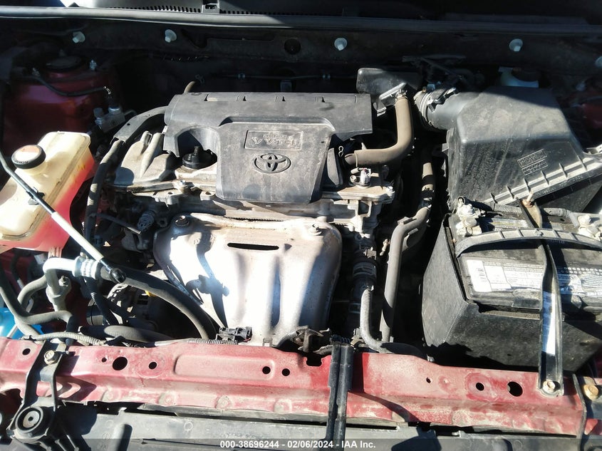 2014 TOYOTA RAV4 LE - JTMZFREV1EJ006437