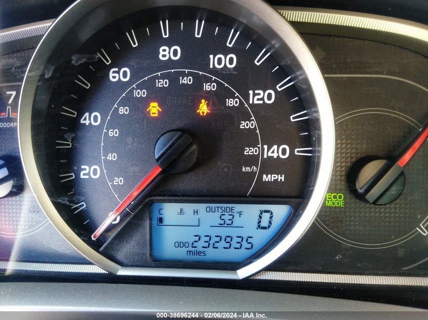 2014 TOYOTA RAV4 LE - JTMZFREV1EJ006437