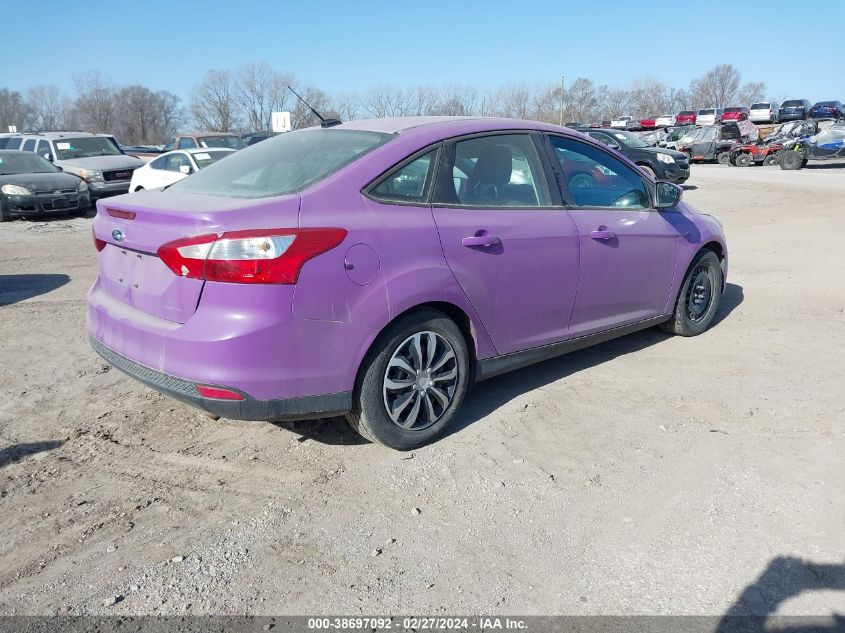 2012 Ford Focus Se VIN: 1FAHP3F24CL382079 Lot: 40561354