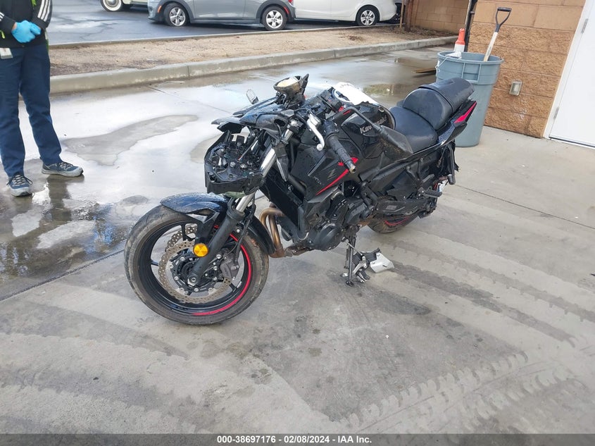 VIN ML5EREP15PDA86686 2023 KAWASAKI ER650 P