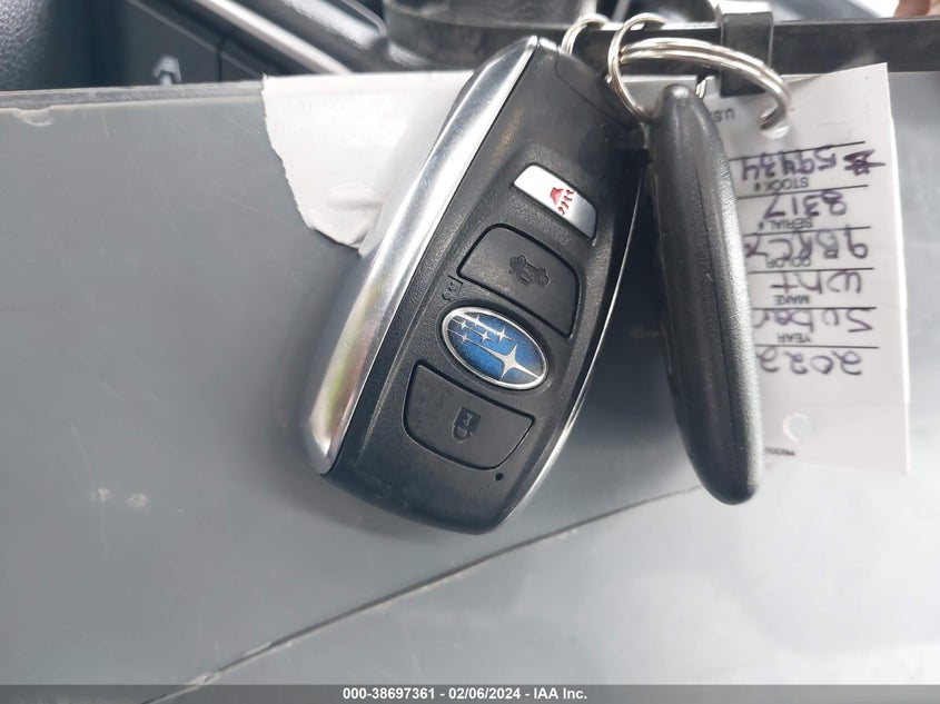 VIN JF2SKARCXNH468317 2022 SUBARU FORESTER TOURING