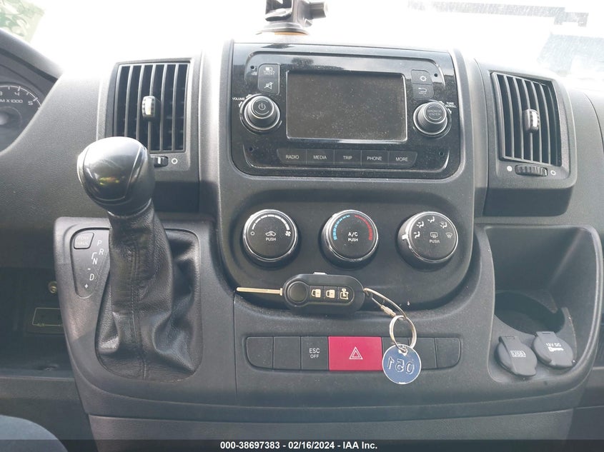 2020 RAM PROMASTER 1500 1500 STANDARD - 3C6TRVNGOLE142079