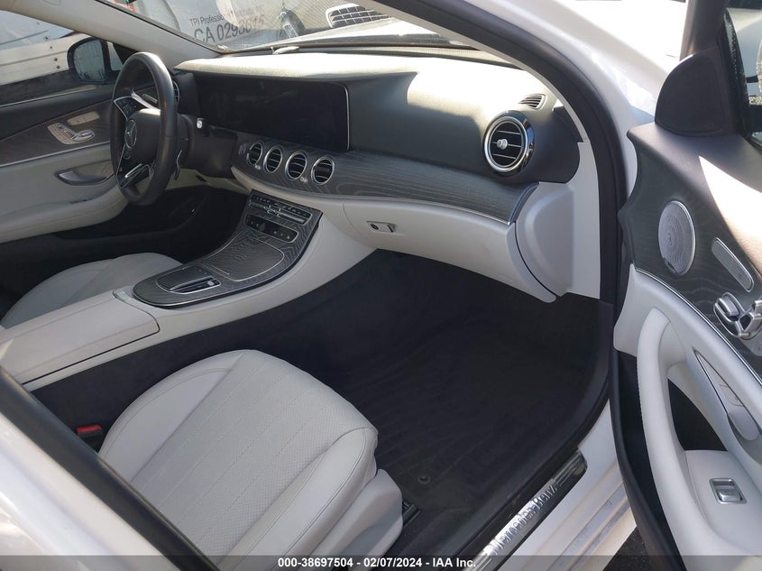 2021 MERCEDES-BENZ E 2.0L I4   N(VIN: W1KZF8DB2MA874145