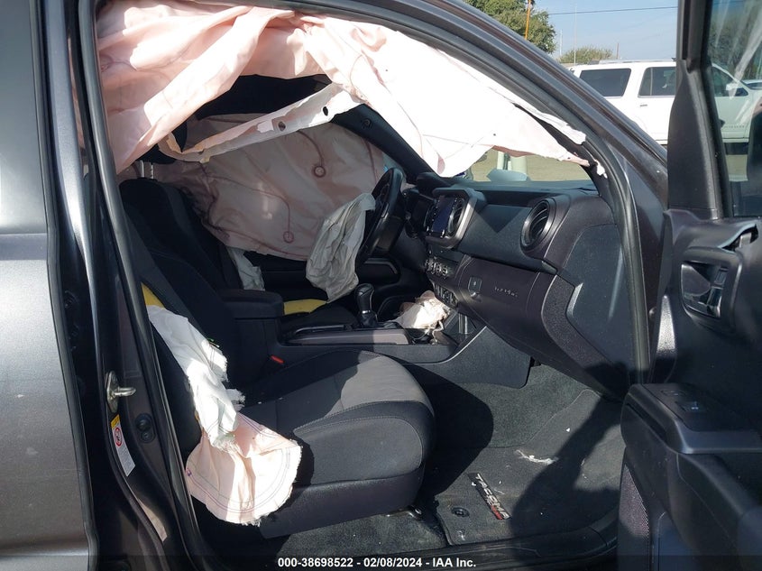 2020 TOYOTA TACOMA DOUBLE CAB/SR/SR5/TRD SPO - 3TMCZ5AN2LM293475