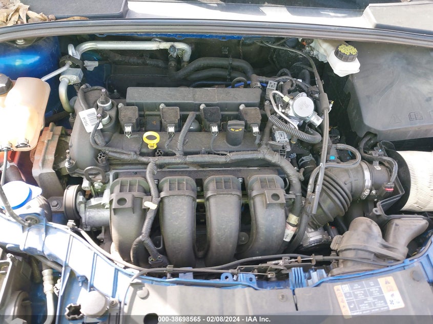 VIN 1FADP3F23JL265444 2018 FORD FOCUS SE