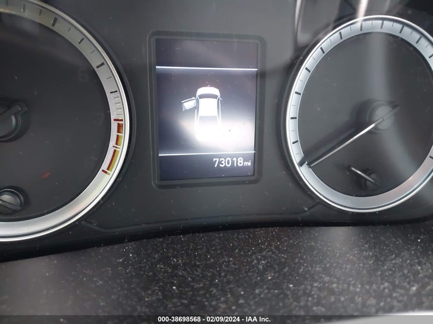 VIN 5NPE24AF5JH714737 2018 HYUNDAI SONATA SE