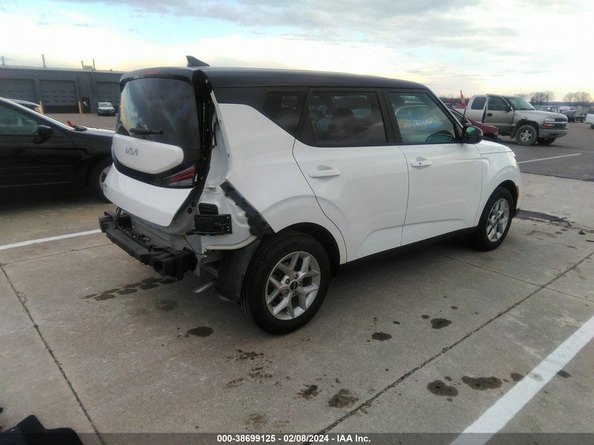 2023 KIA SOUL S - KNDJ23AU6P7211903