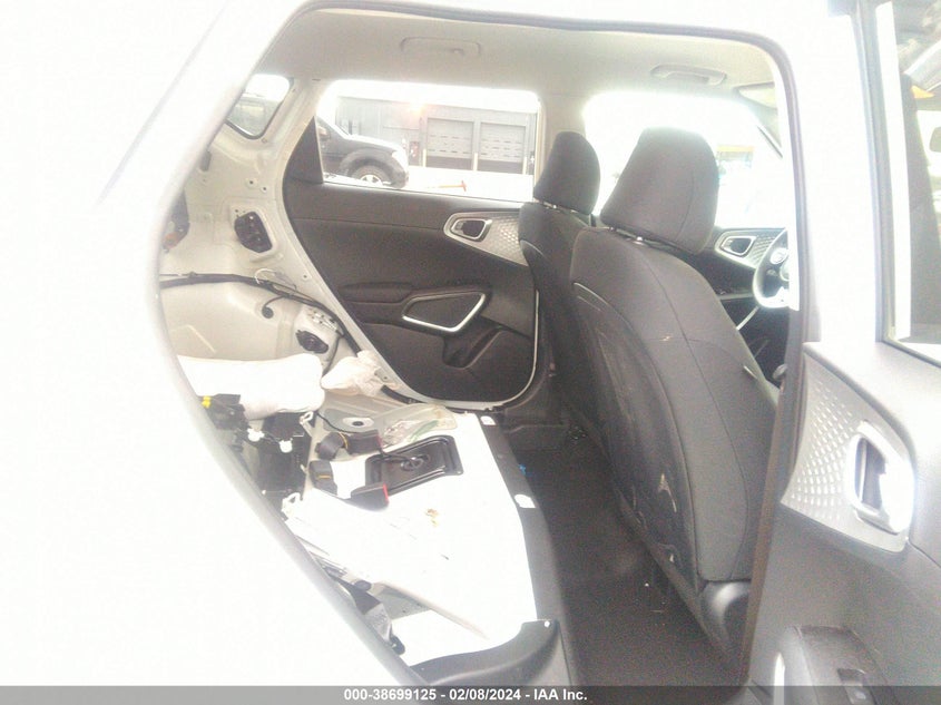2023 KIA SOUL S - KNDJ23AU6P7211903