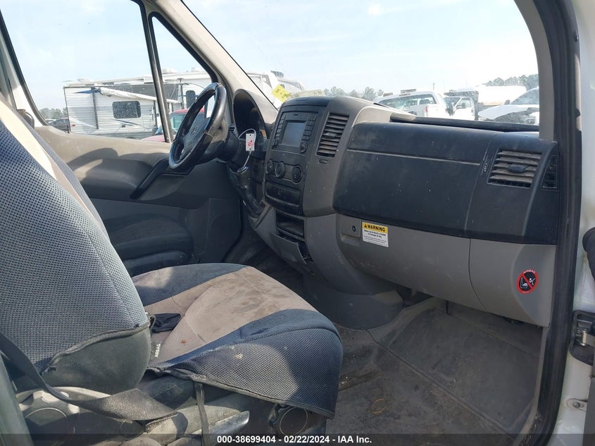 2017 MERCEDES-BENZ SPRINTER 2500 STANDARD ROOF V6 - WD3PE7CDXHP386222