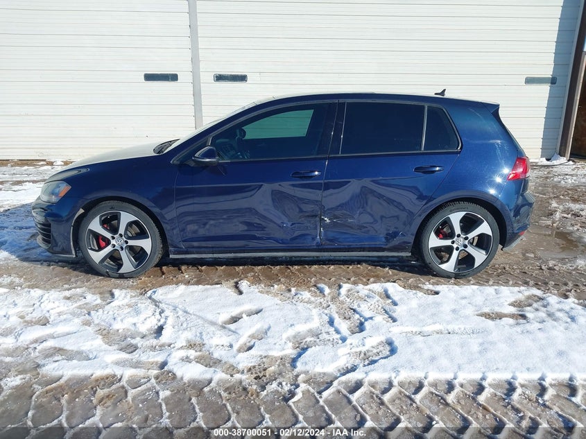 2015 VOLKSWAGEN GOLF GTI 2.0T SE 4-DOOR - 3VW4T7AU2FM071013