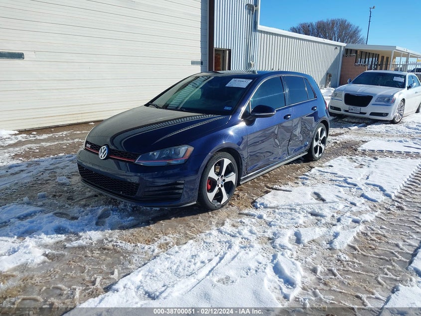 2015 VOLKSWAGEN GOLF GTI 2.0T SE 4-DOOR - 3VW4T7AU2FM071013