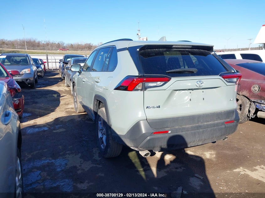 VIN 2T3W1RFV0PW262413 2023 TOYOTA RAV4 XLE/XLE PREMIUM