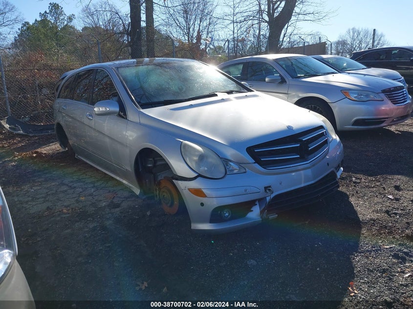 2010 Mercedes-Benz R 350 4Matic VIN: 4JGCB6FEXAA110851 Lot: 38700702