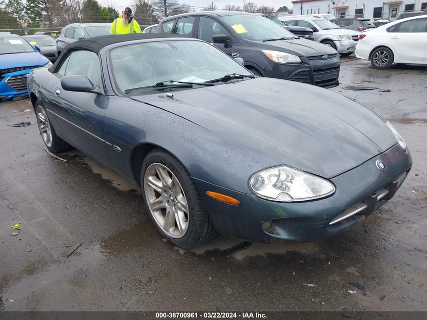 2000 JAGUAR XK8