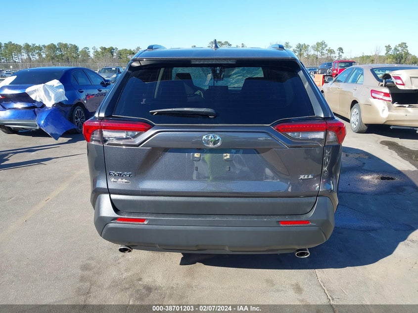 VIN JTMW1RFV1KD038671 2019 TOYOTA RAV4 XLE